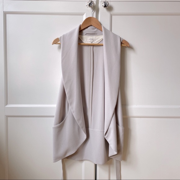 Wilfred Normandie Crepe Vest - Picture 1 of 10